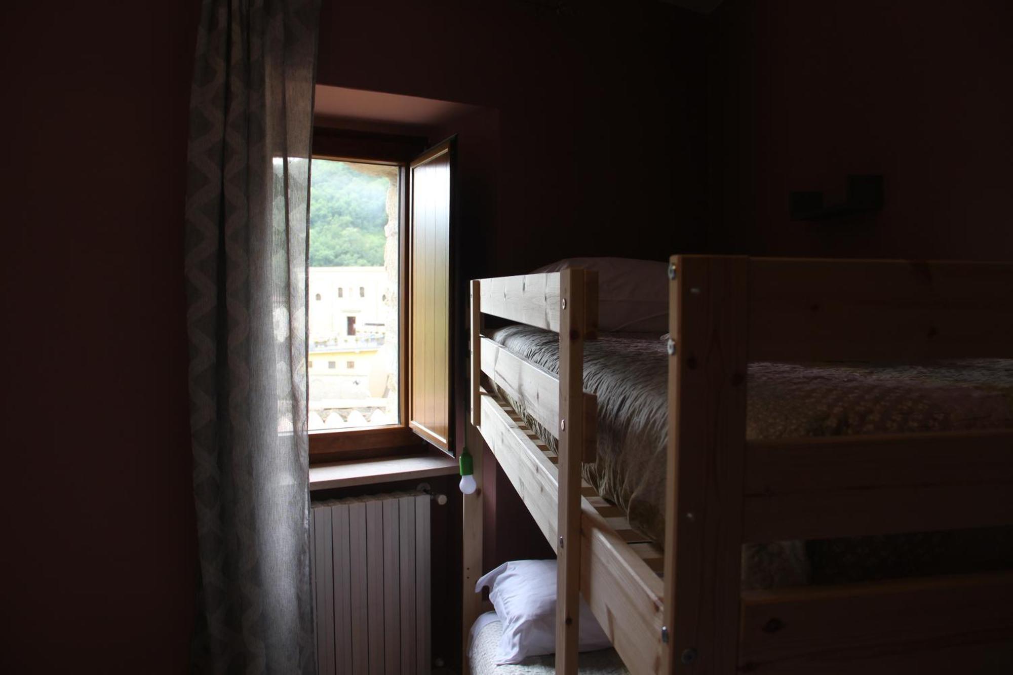 Casa Vacanze Sud E Magia Castelmezzano Kültér fotó
